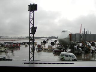 ���c��`�o�����r�[�ɂ�